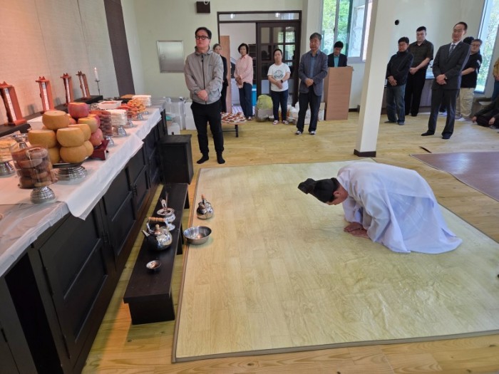 초헌관 손동현.jpg