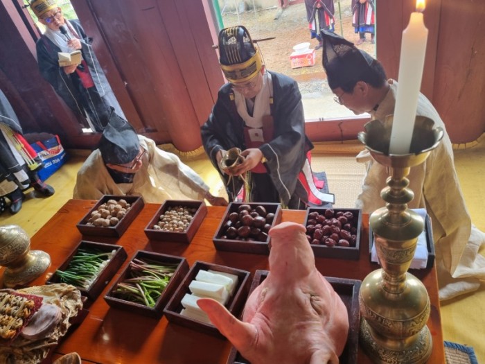 6초헌헌작.jpg